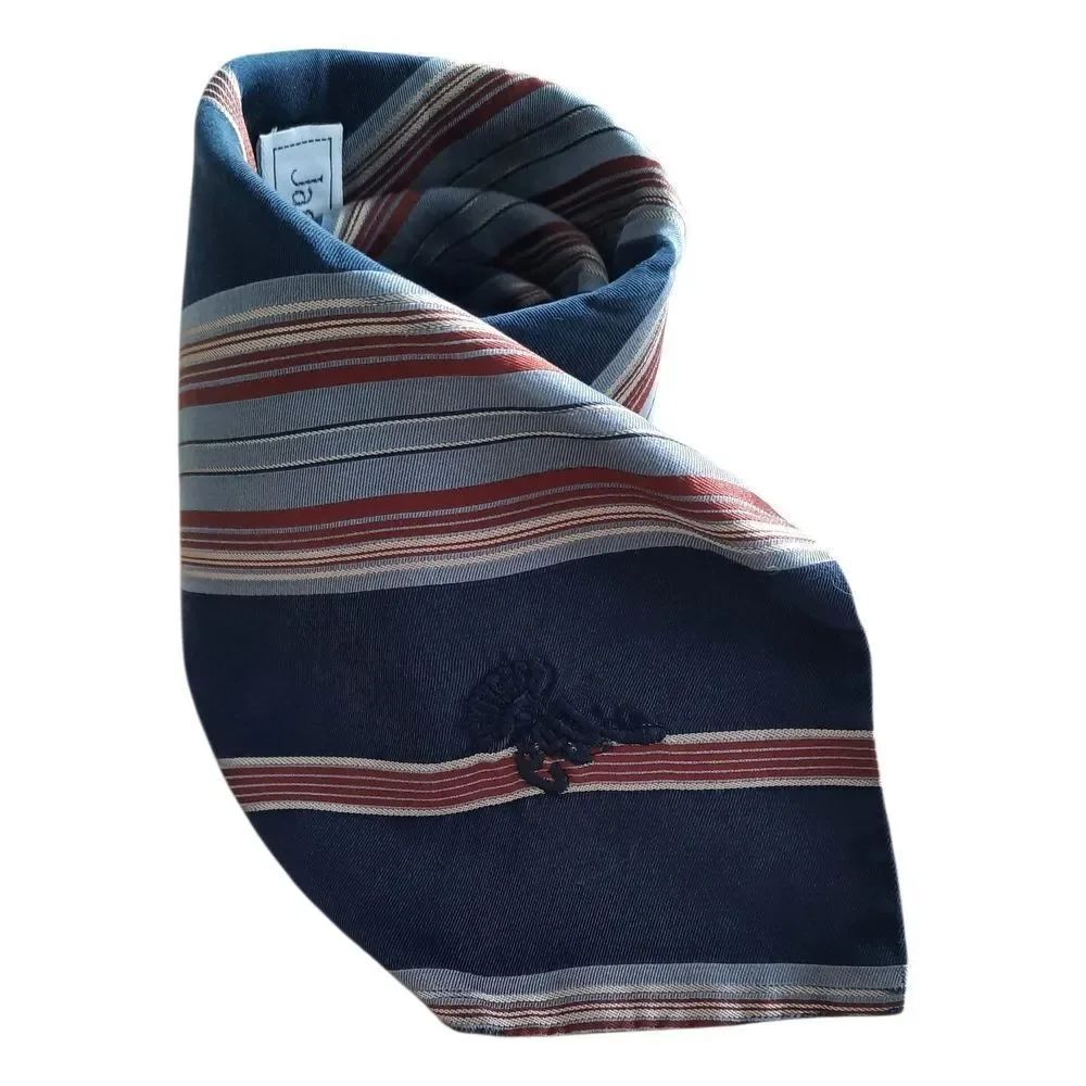 Classic Navy and Red Striped Men's Tie